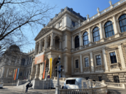 Zgrada Univerziteta u Beču i kuća u Zemunu rad istog arhitekte!