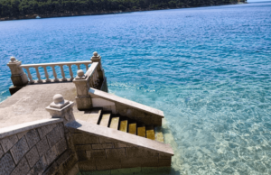 LOŠINJ: Stepenice koje vode u raj i vila u kojoj se car sastajao sa ljubavnicom