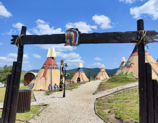 EL PASO NA ZLATIBORU: Divlji zapad u srcu Srbije