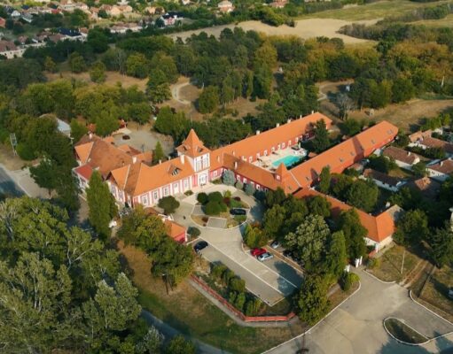 Kaštel Ečka: Ovde je lovio Franc Ferdinand, a svirao List!