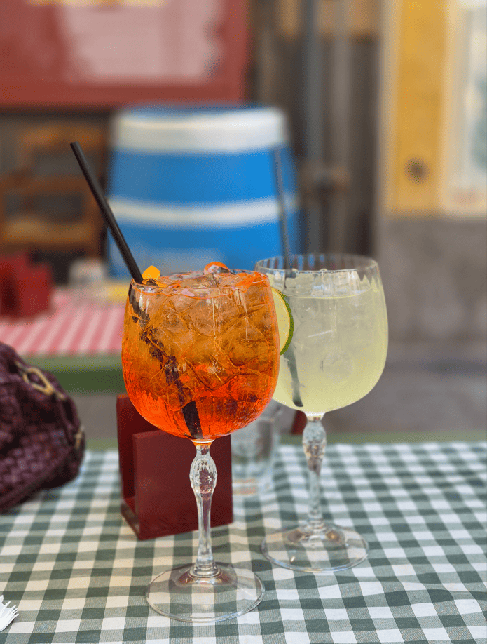 Aperol spric i Limuncelo spric, Foto- Globalna mreža