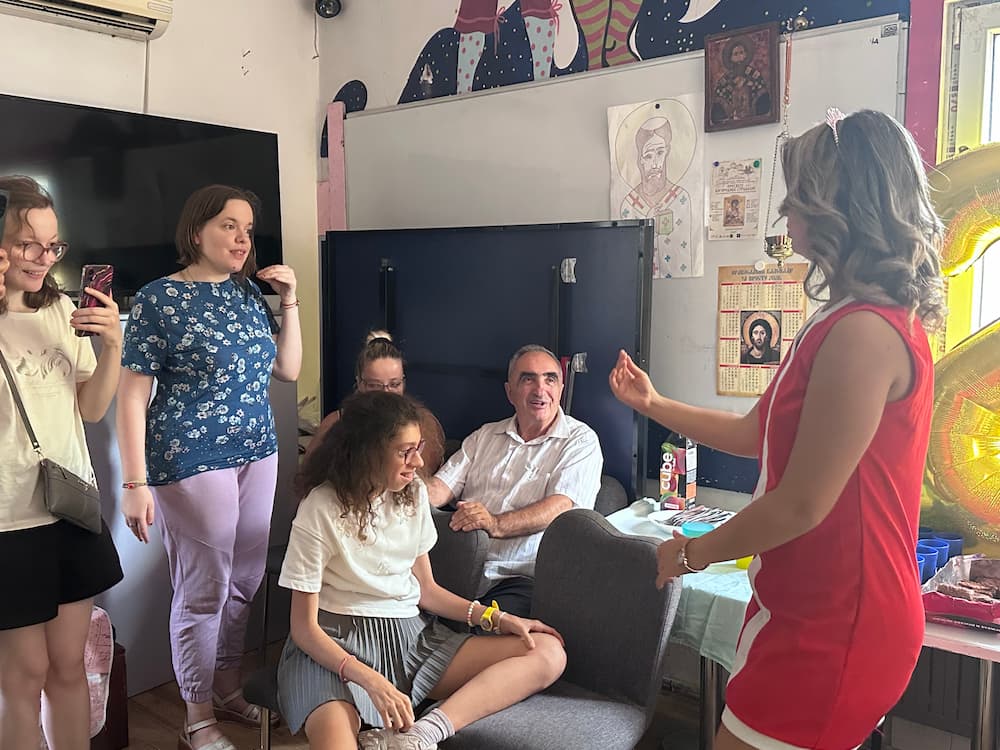 Unina rođendanska žurka sa drugarima iz Udruženja - Foto M. Nisić